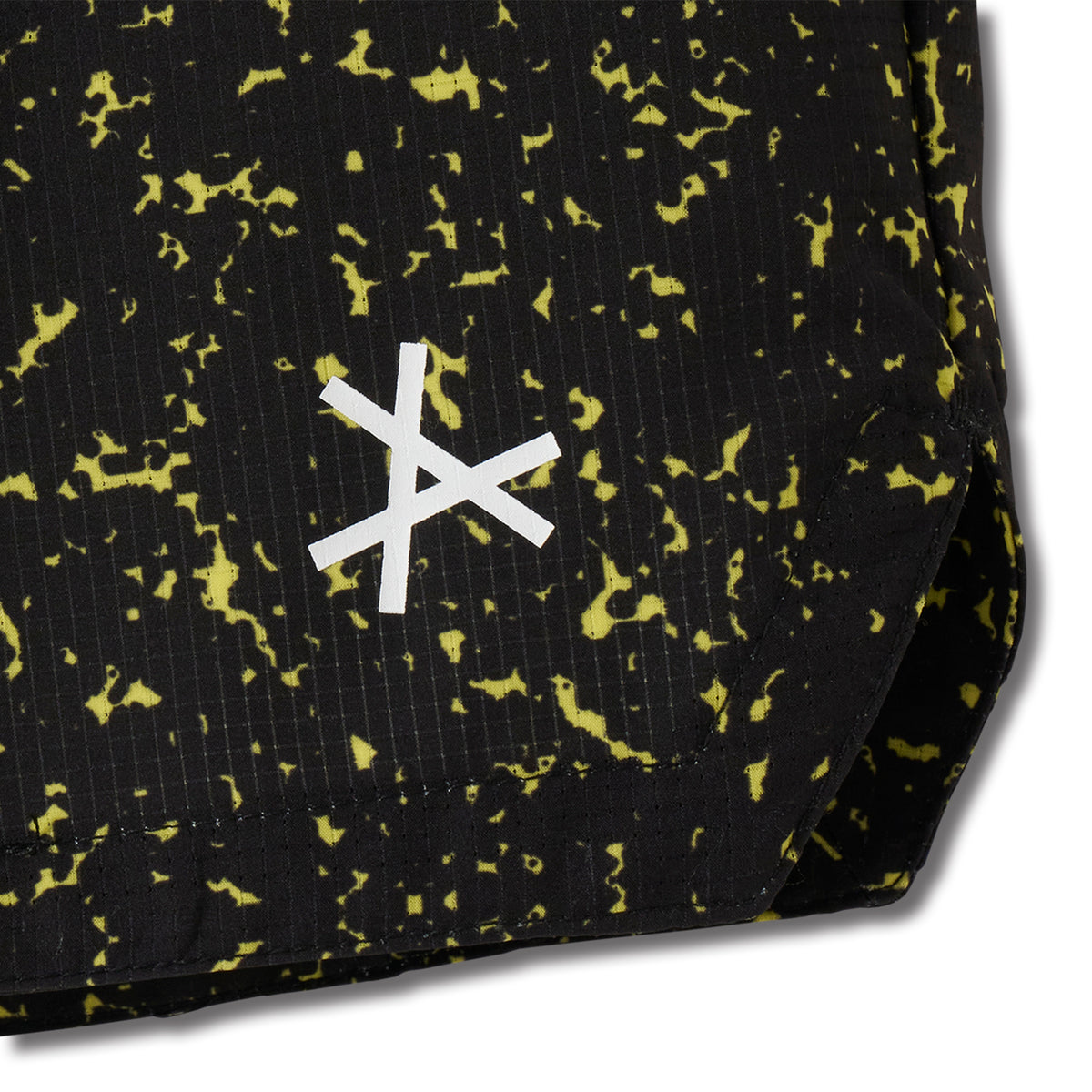 TIDELINE CAMO WIDE 5.5″ SHORTS BK – AKTR OFFICIAL