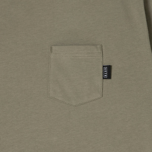 TRI-LINE GRAFFITI POCKET TEE GY