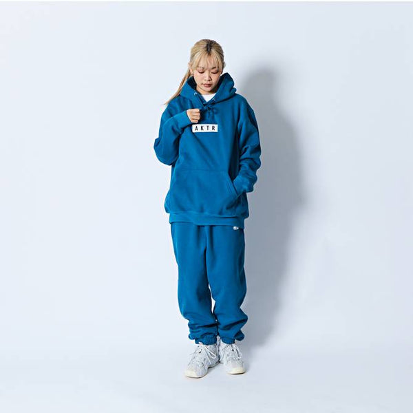 AKTR LOGO SWEAT PANTS BL