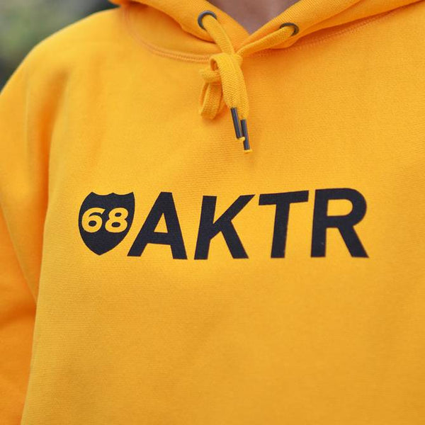 68xAKTR LOGO HOODIE YL