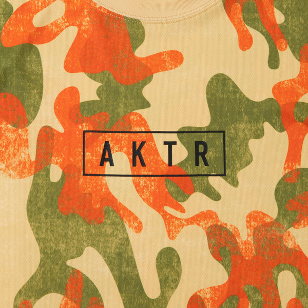 PLAY CAMO AKTR LOGO SPORTS TEE BG