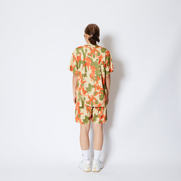 PLAY CAMO AKTR LOGO SPORTS TEE BG