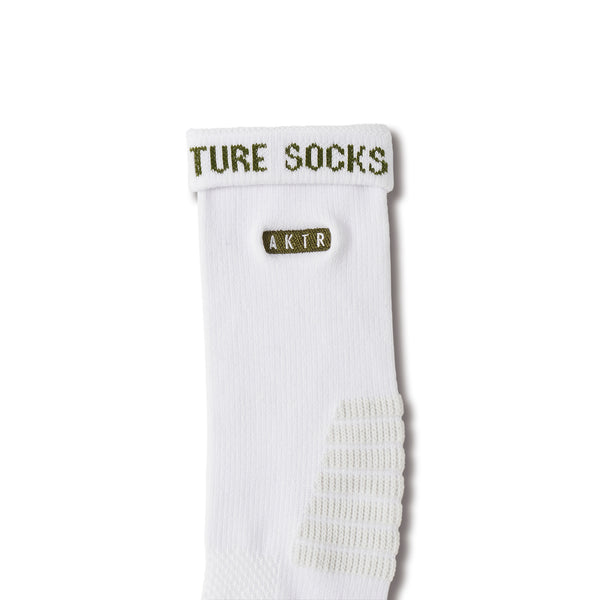AKTR LOGO NEO FUTURE SOCKS WH