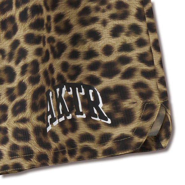 F.A. LEOPARD WIDE 5.5″ SHORTS CML